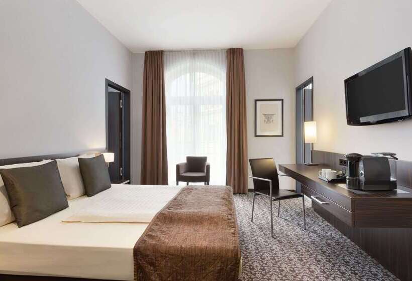 هتل Ramada By Wyndham Frankfurt Central Station