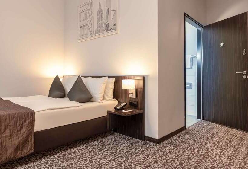 هتل Ramada By Wyndham Frankfurt Central Station