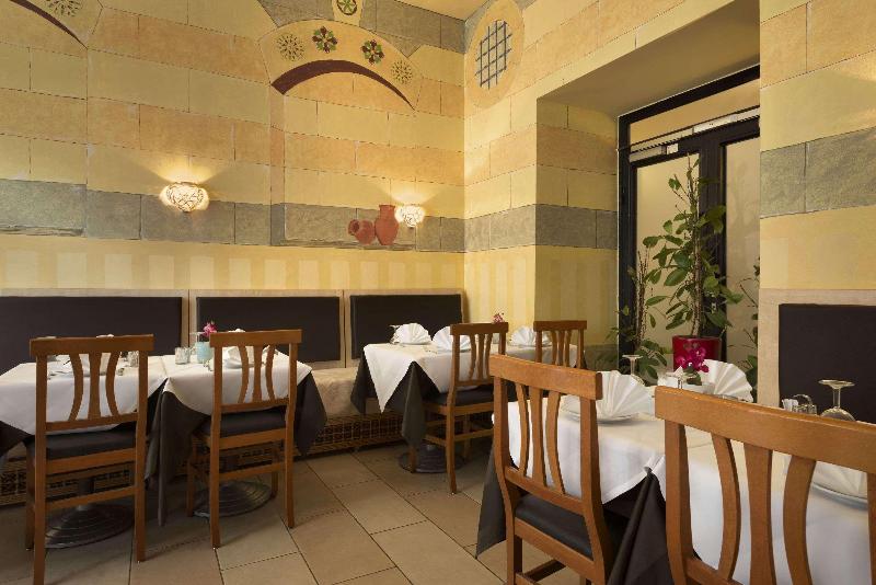 هتل Ramada By Wyndham Frankfurt Central Station