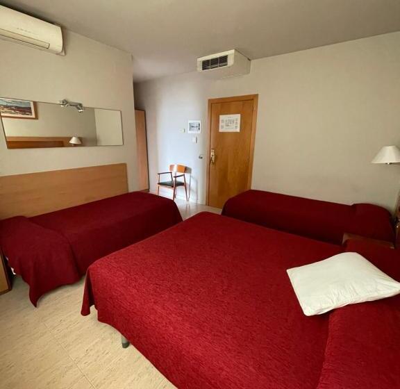 هتل Sant Celoni