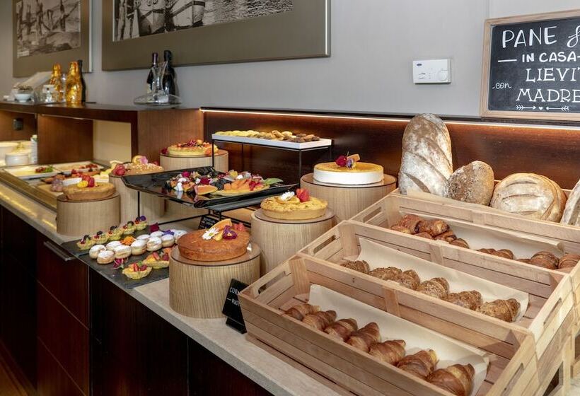 هتل Select Suites & Spa   Apartments