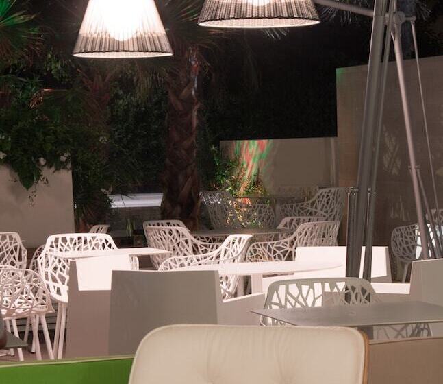 هتل Select Suites & Spa   Apartments