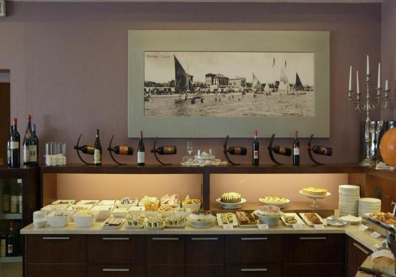 هتل Select Suites & Spa   Apartments