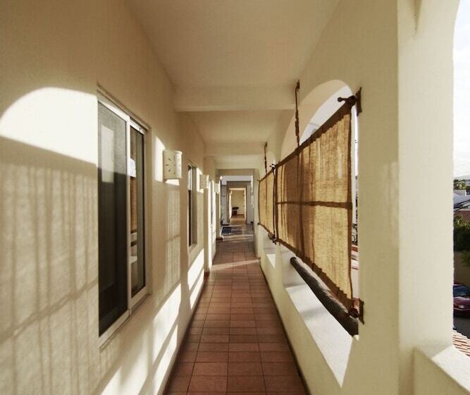 هتل Suites Las Palmas