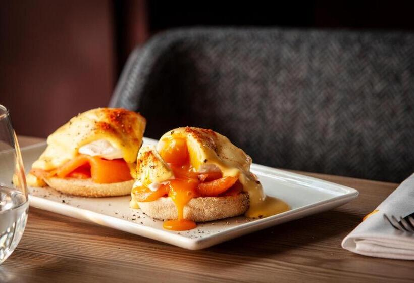 هتل The Clermont London Victoria