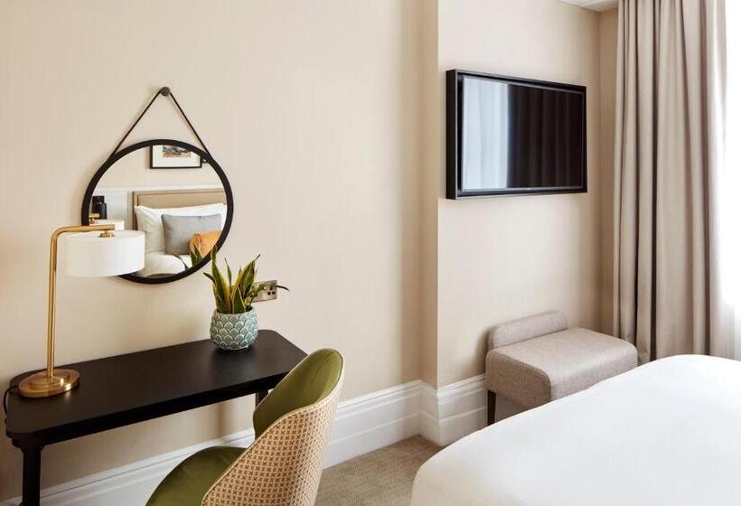 هتل The Clermont London Victoria