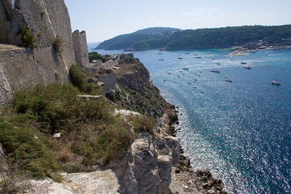 تختخواب و صبحانه Agriturismo Parcodainonni