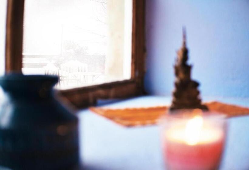 مبيت وإفطار La Crestolina