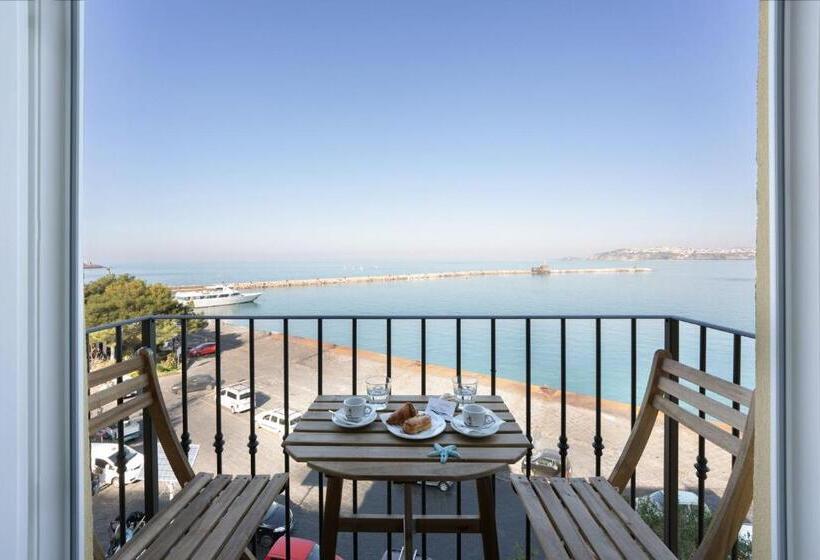 تختخواب و صبحانه Vento Di Mare