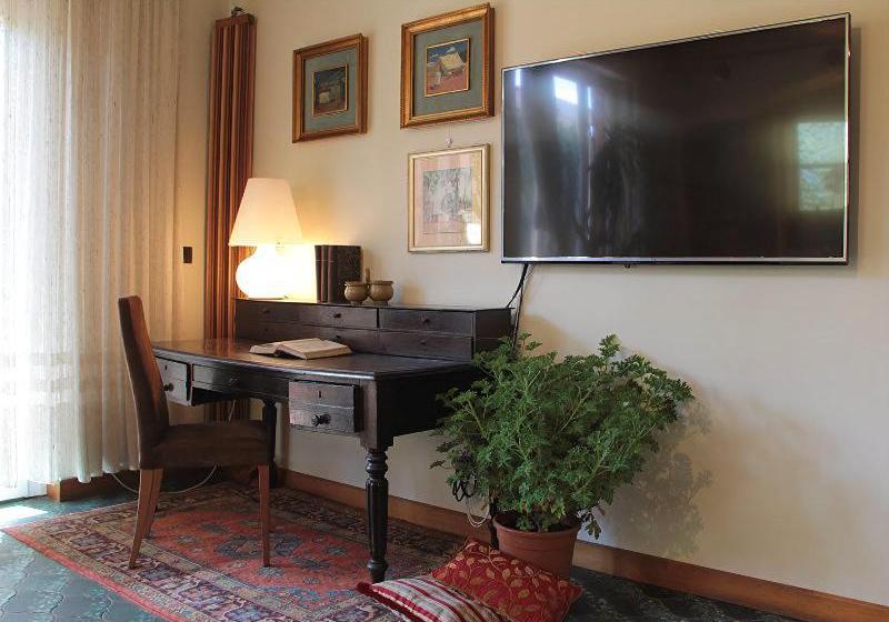 تختخواب و صبحانه Villa Mirella