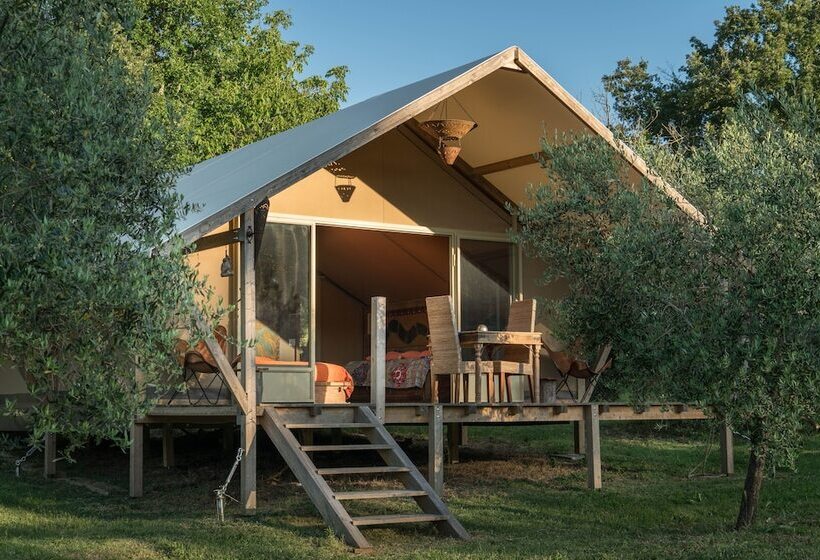 ホテル Bio Glamping Toscana Luxury Tents