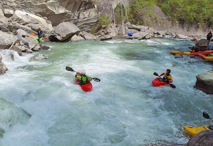 בית מלון כפרי Campeggio Parco Dei Castagni Srl