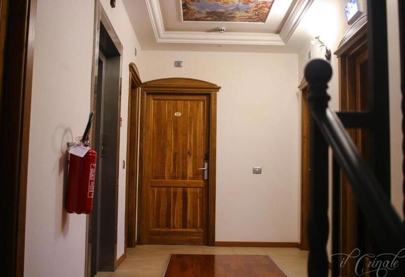 ホテル Il Crinale