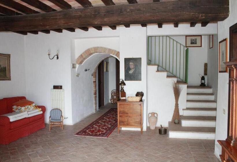 فندق ريفى Agriturismo Piano Grande