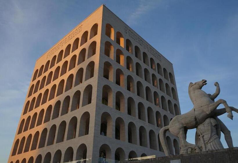 تختخواب و صبحانه Duca S House