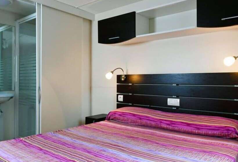 Отель Camping Village I Tre Moschettieri