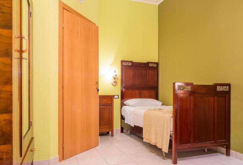 فندق ريفى Azienda Agrituristica Cluana