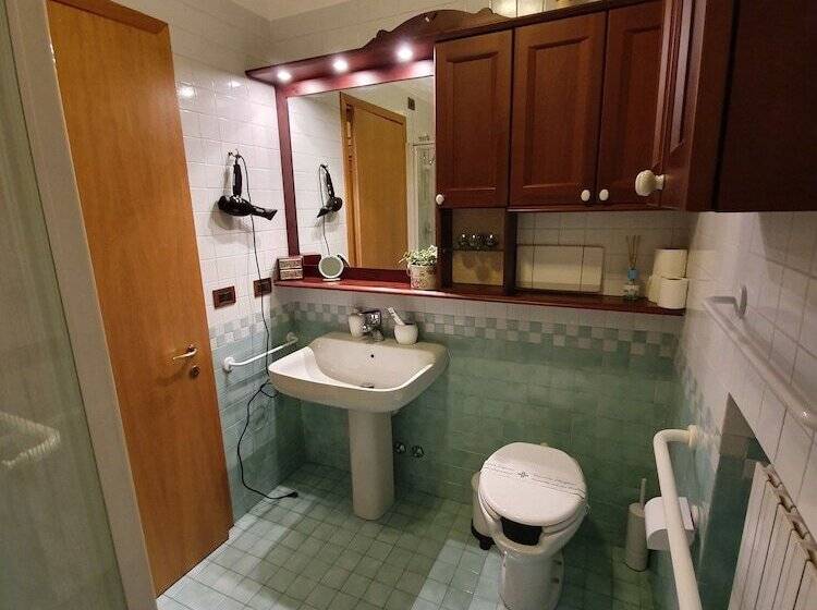 تختخواب و صبحانه Daddyrooms