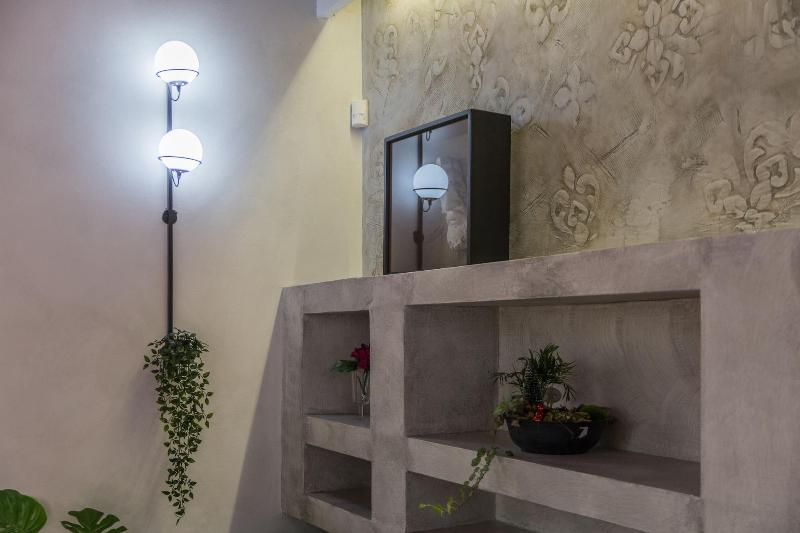 تختخواب و صبحانه Diodorus Luxury Experience