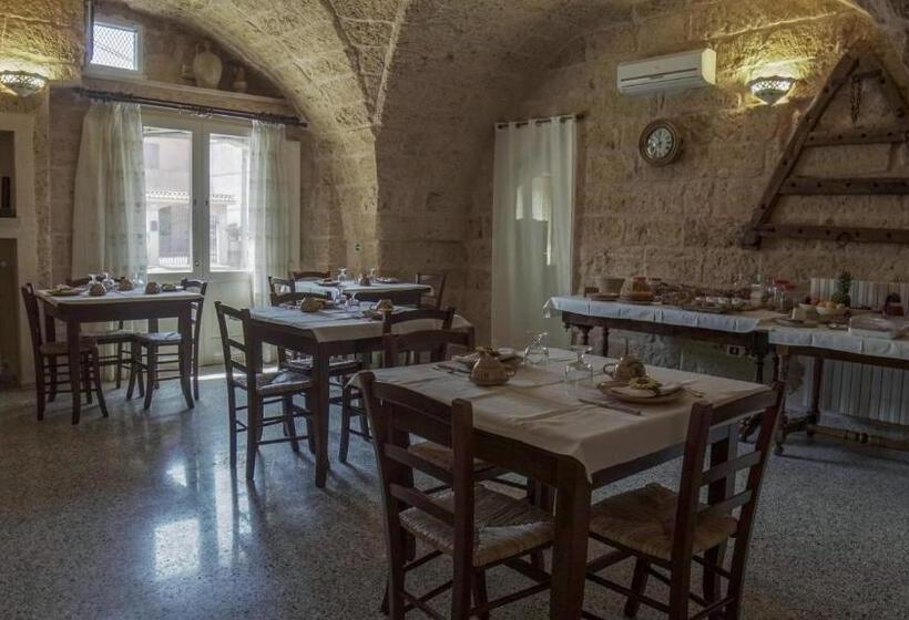 住宿加早餐  La Vecchia Corte