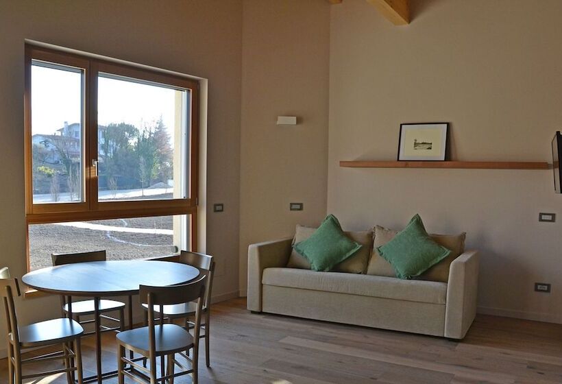 ペンション Cobue Wine Resort & Spa