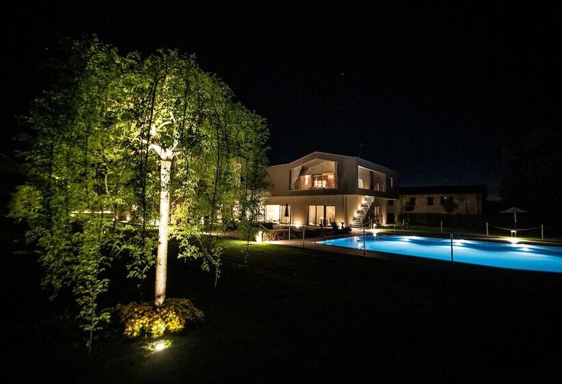 ペンション Cobue Wine Resort & Spa