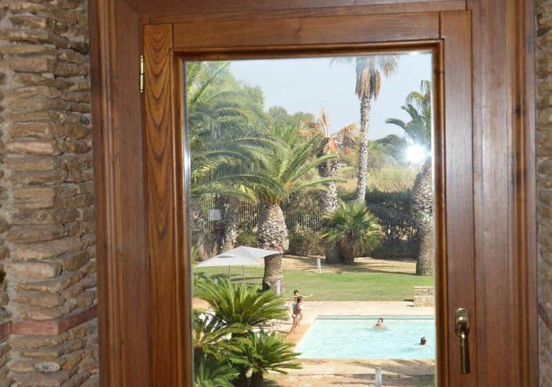 تختخواب و صبحانه Casarealia