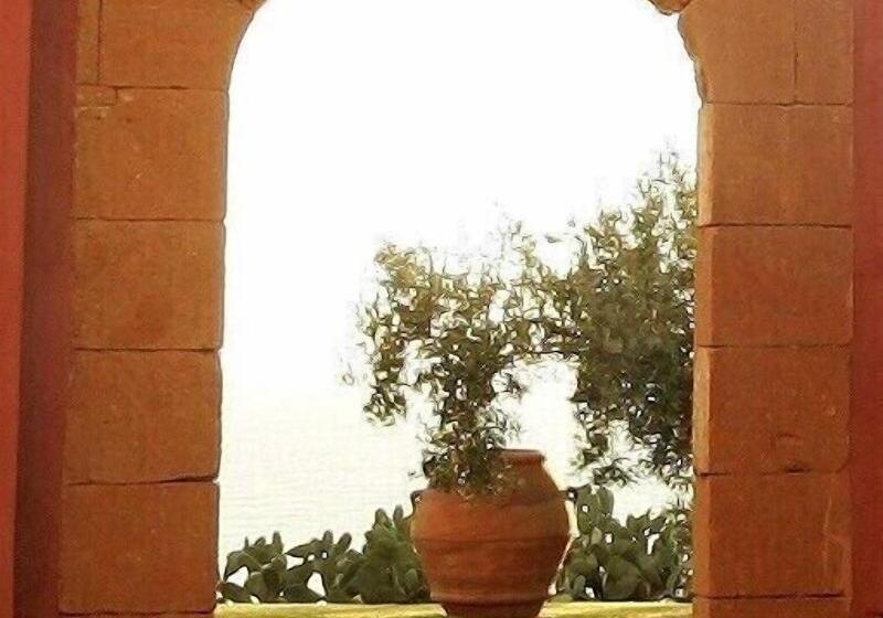 تختخواب و صبحانه Casarealia