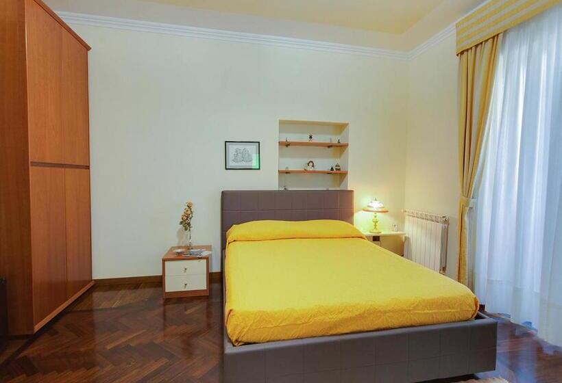 تختخواب و صبحانه La Casa Della Nonna