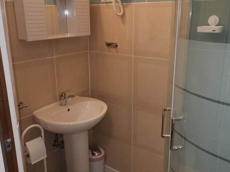 تختخواب و صبحانه Privacy & Relax In Sardegna
