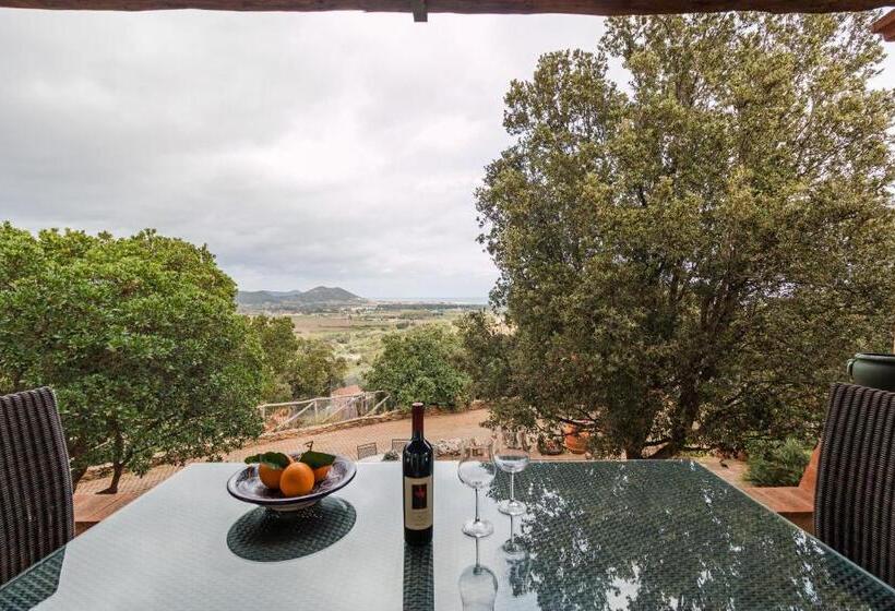 مبيت وإفطار Suite Cucinino, Bagno, Ingresso Indipendente In Villa Vìvì