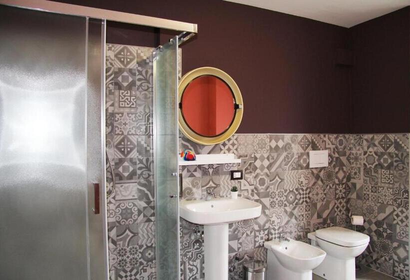 تختخواب و صبحانه Urban Pop Hostel & Bnb