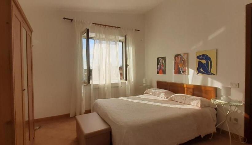 Fabiola B & B