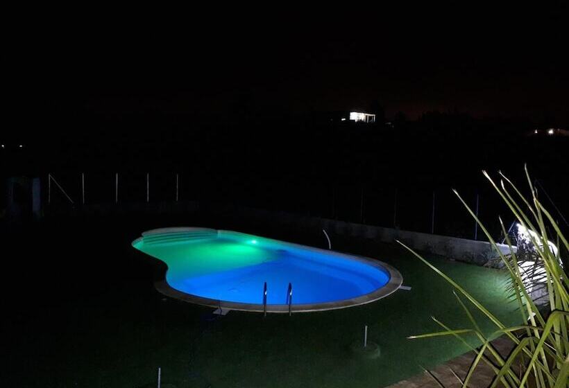 پانسیون Villa Verde
