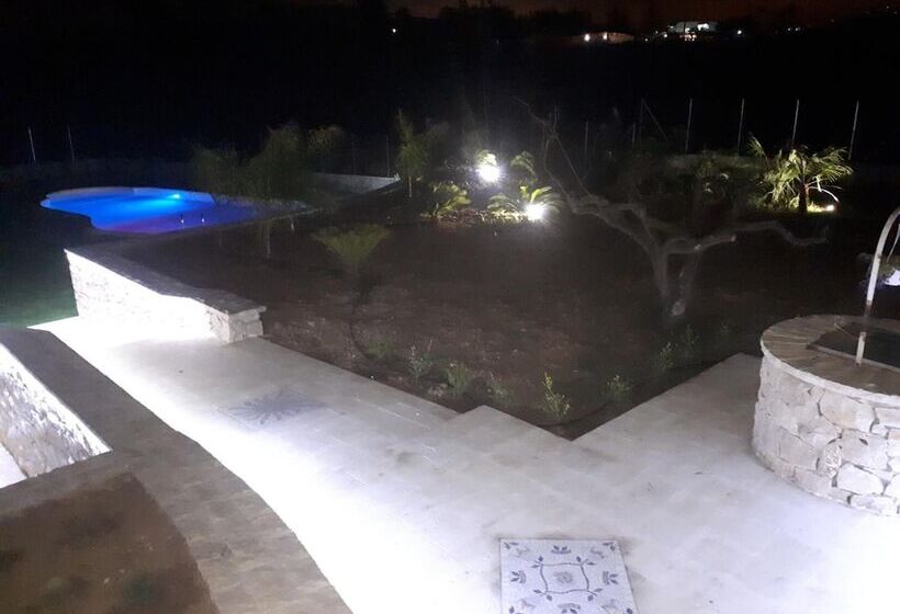 پانسیون Villa Verde