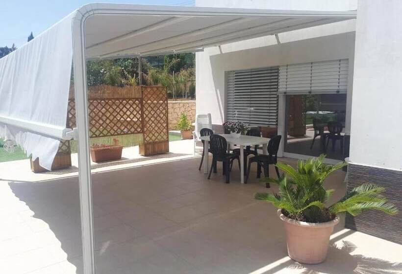 پانسیون Villa Verde