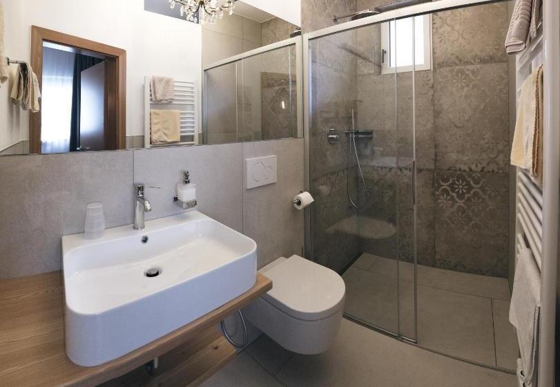 Bed and Breakfast Pension Sunnhofer
