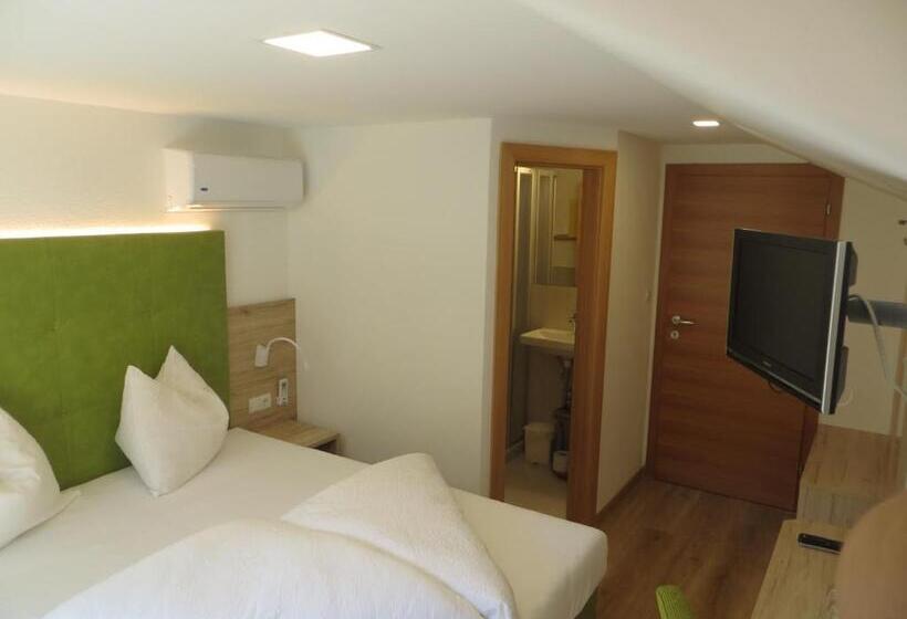 Bed and Breakfast Pension Sunnhofer