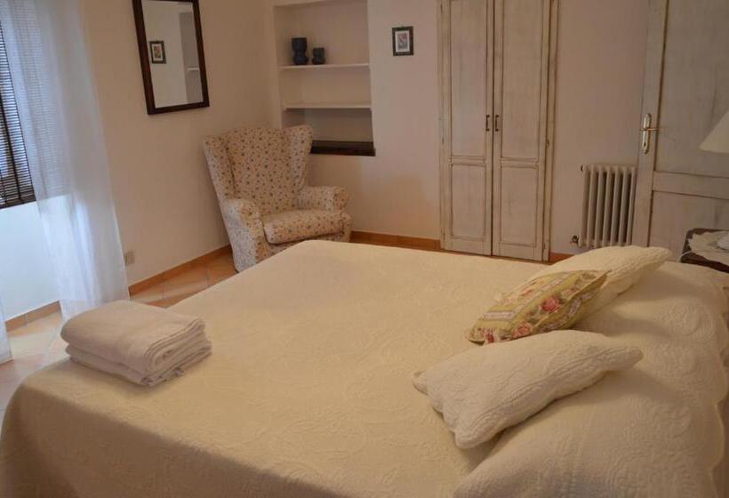 فندق ريفى Agriturismo Podere Terrena