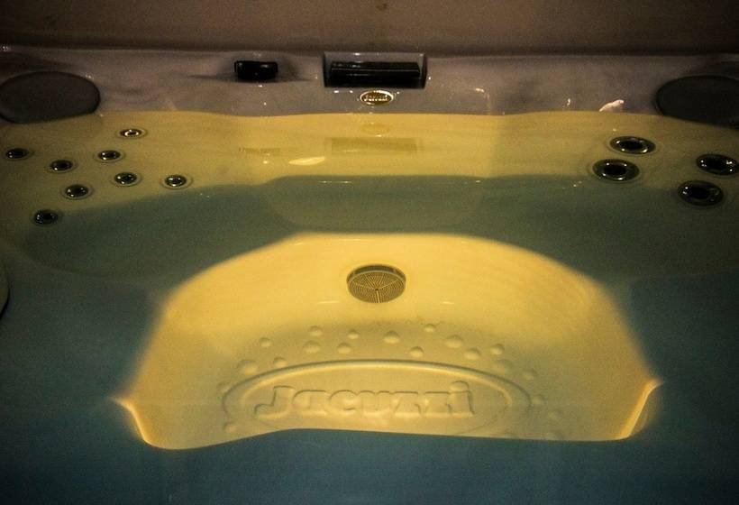 فندق ريفى Le Perelle Agriturismo