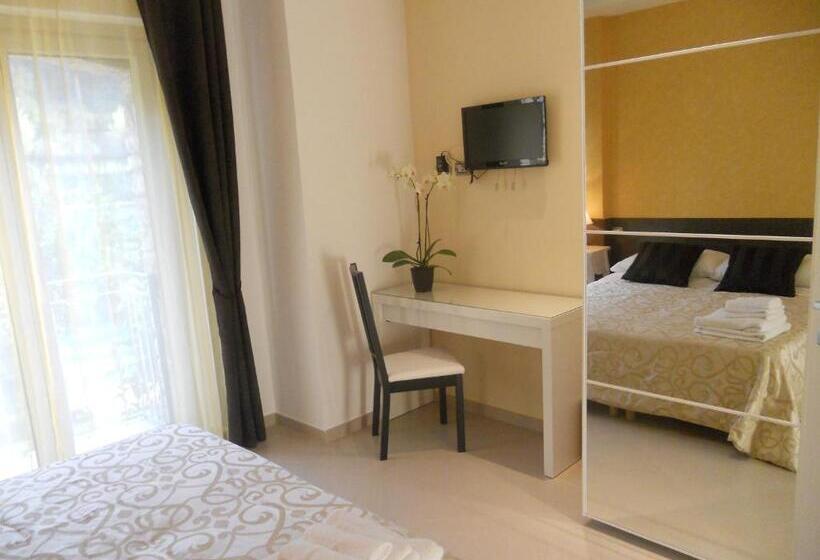 تختخواب و صبحانه Villa Le Favole
