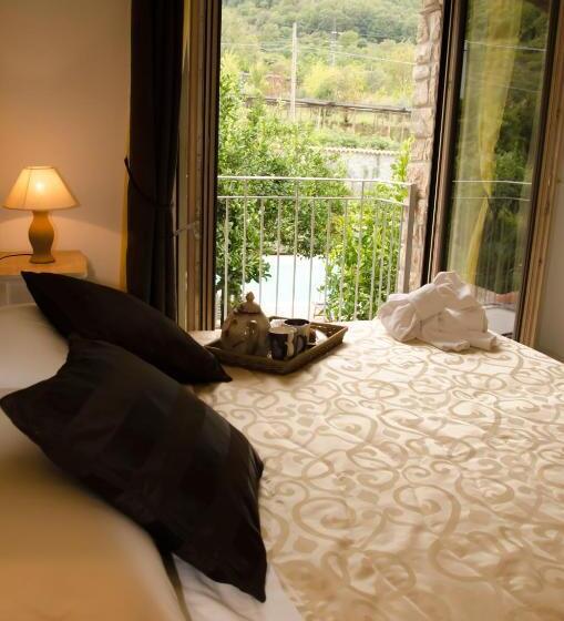 تختخواب و صبحانه Villa Le Favole