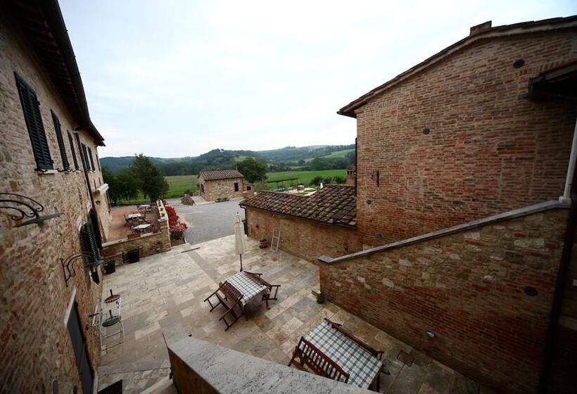 هتل روستایی Agriturismo L Antico Ritrovo