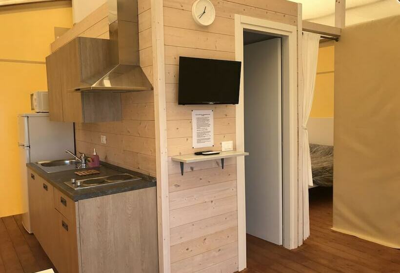 Отель Vento Etrusco   Camping