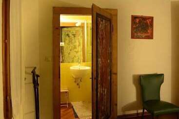 Mi Casa Tu Casa Bed & Breakfast