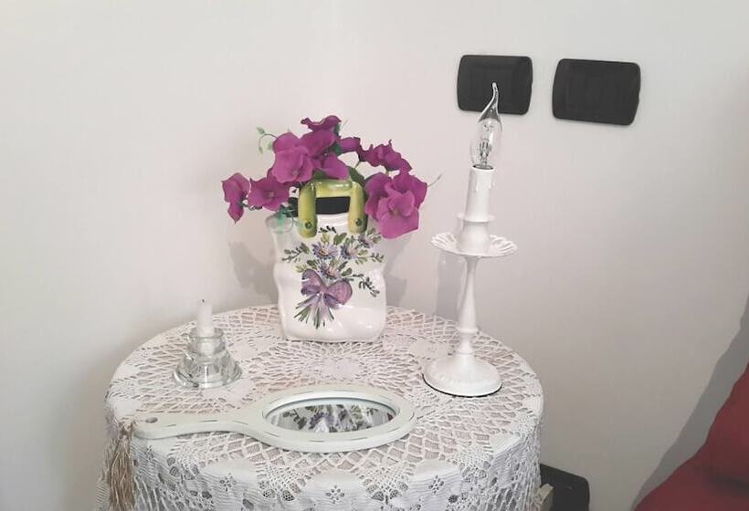 پانسیون Betì House Fiera Airport Guesthouse