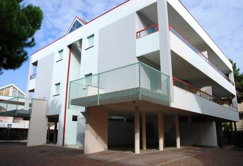 اقامتگاه Condominio Tucano