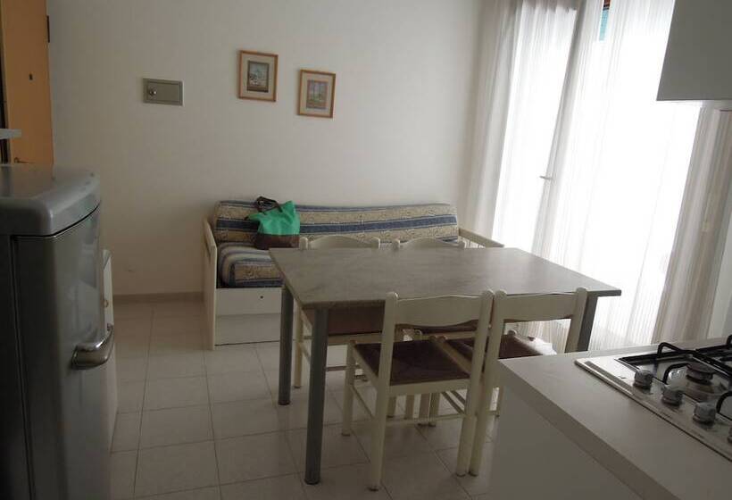 اقامتگاه Condominio Tucano