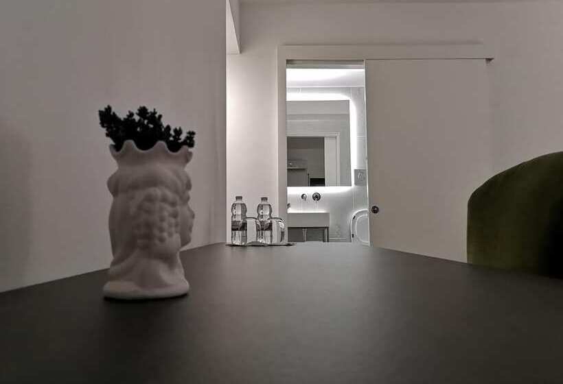 تختخواب و صبحانه Inn Comfort