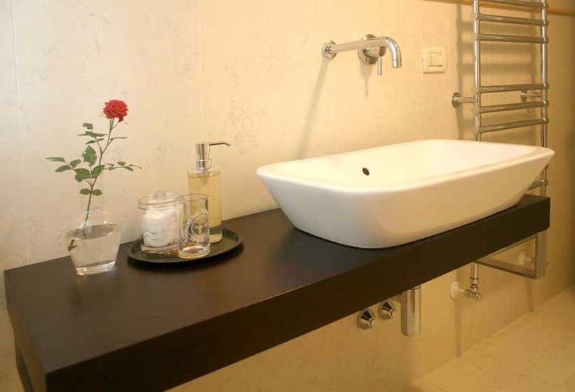 Antica Corte Leguzzano B&b